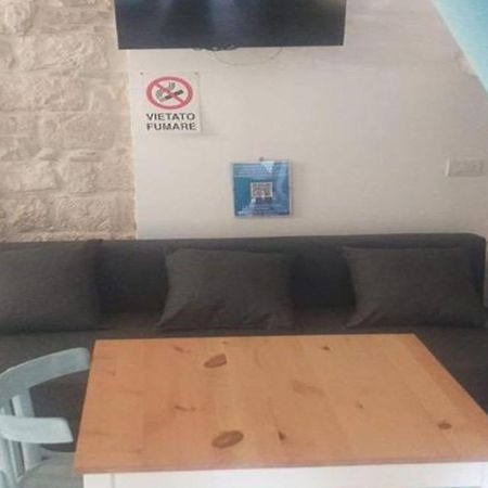 Suite Da Nonno Luigi 100 Metri Dal Mare Giovinazzo Buitenkant foto