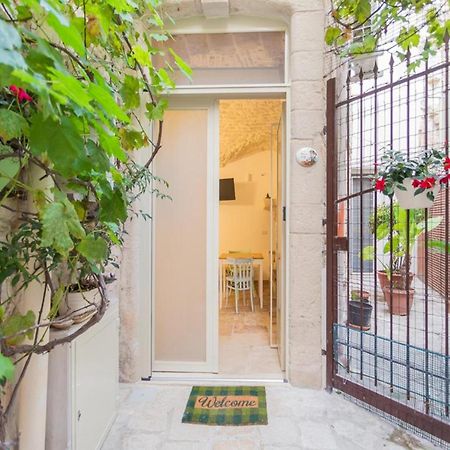 Suite Da Nonno Luigi 100 Metri Dal Mare Giovinazzo Buitenkant foto