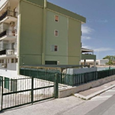 Suite Da Nonno Luigi 100 Metri Dal Mare Giovinazzo Buitenkant foto