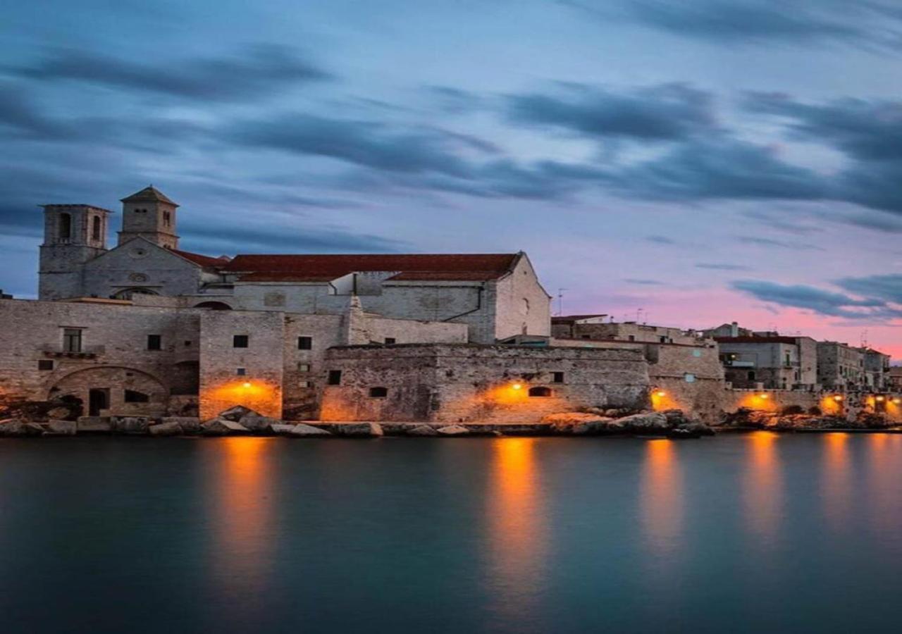 Suite Da Nonno Luigi 100 Metri Dal Mare Giovinazzo Buitenkant foto