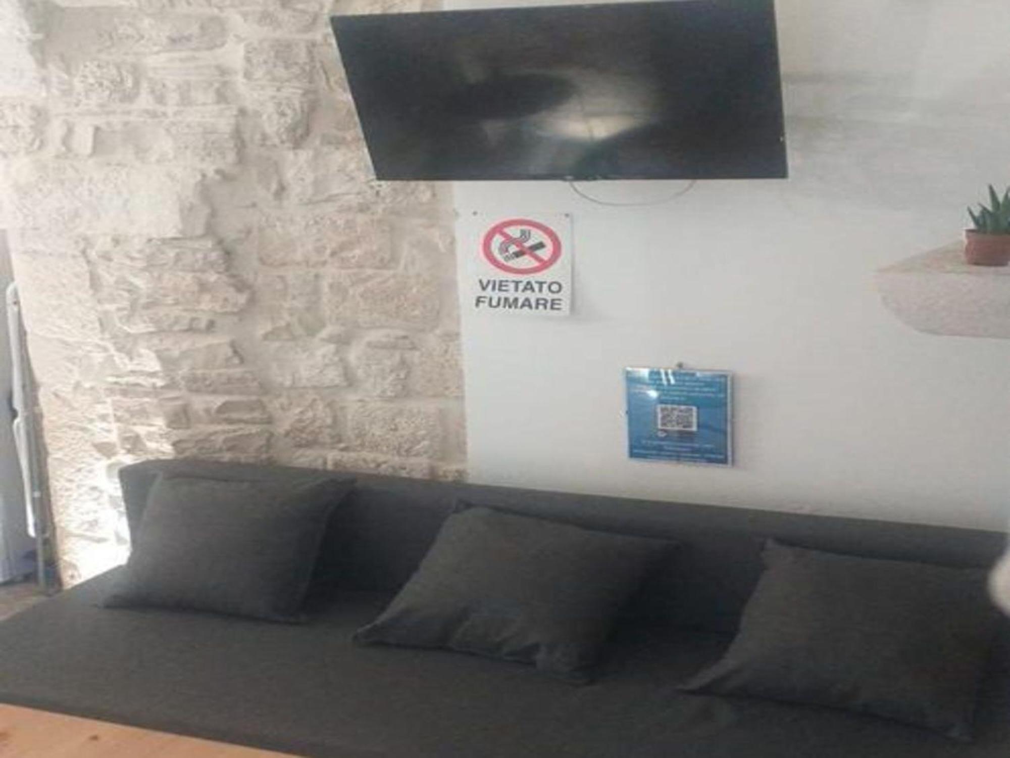 Suite Da Nonno Luigi 100 Metri Dal Mare Giovinazzo Buitenkant foto